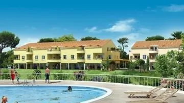 Le Domaine De Melody Hotel Santa-Maria-Poggio (Corsica)
